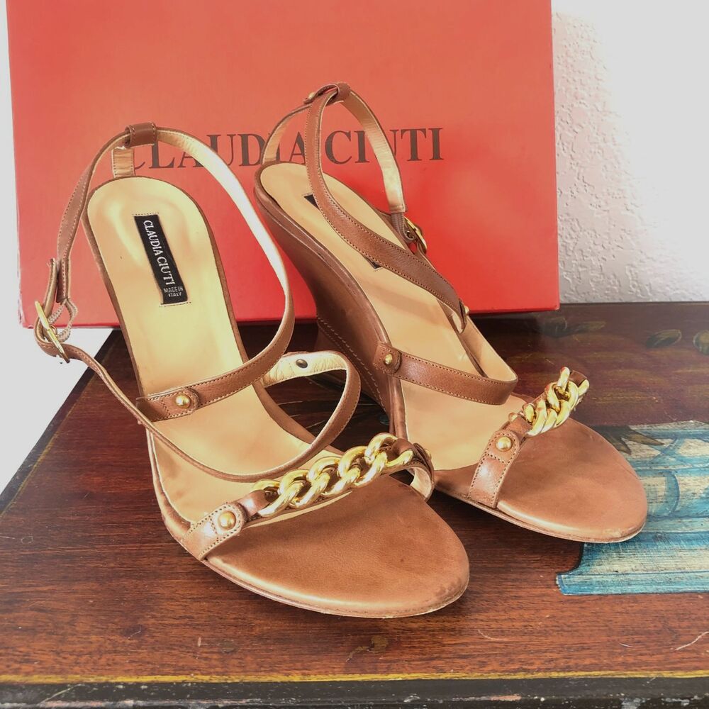 Claudia Ciuti Brown Leather Strappy Ankle Chain Sandals Retails $275 Size 9.5
